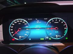 Mercedes-Benz E Class Plug-in Hybrid E PHEV E 350 e L - ფოტო 20