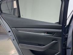 Mazda3 Axela 2.0L Automatic Wisdom Black Obsidian Edition - ფოტო 15