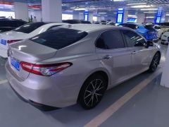 Toyota Camry 2.0G Luxury Edition - ფოტო 2