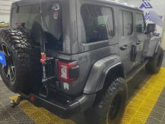 Jeep Wrangler 2.0T - photo 2