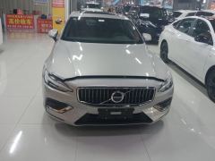 Volvo S60 B4 Smart Luxury Edition - ფოტო 3