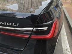 BMW 7 Series 730Li M Sport Package - ფოტო 5