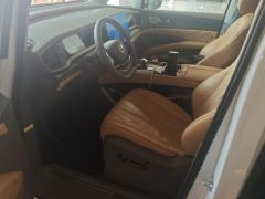 Denza D9 DM-i 1.5T 180km AWD Version 7 - ფოტო 14