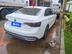 Volkswagen Jetta 300TSI Edition - photo 2