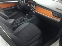 Volkswagen Bora 200TSI DSG Comfort Navigation Edition - фото 8