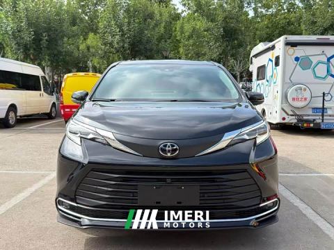 2026 Toyota Sienna 2.5L Hybrid FWD Comfort - car from China