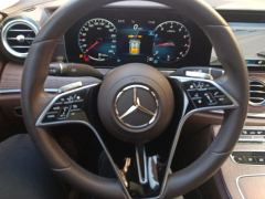 Mercedes-Benz E Class E-Class E 300 L Luxury - фото 12