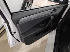 Volkswagen Jetta 300TSI Edition - ფოტო 13