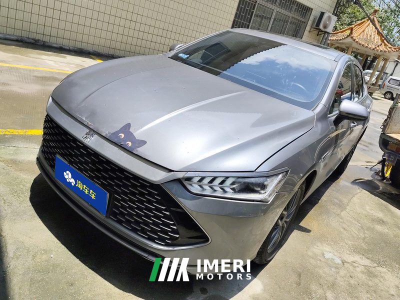 BYD Qin PLUS DM-i Champion Edition 1.5L 120km Leading Edition