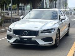 Volvo S60 B4 Smart Luxury Edition - фото 1