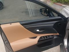 Lexus ES 200 Excellence Edition - ფოტო 12