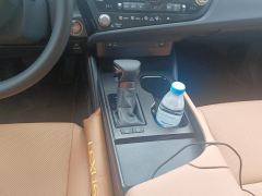 Lexus ES 200 Excellence Edition - ფოტო 19