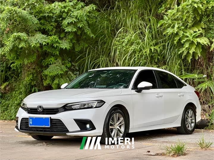 Honda Civic 240TURBO CVT Dynamic Edition