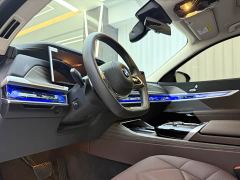 BMW 7 Series 735Li Luxury Package - фото 5