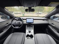 BYD Qin PLUS DM-i Smart Drive Edition 55KM Leading - фото 16