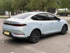 BYD Qin PLUS DM-i Smart Drive Edition 55KM Leading - фото 5