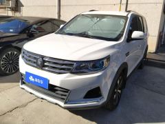 Forthing SX6 1.6L Manual Luxury Edition - фото 1