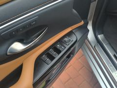 Lexus ES 300h Premium Edition - ფოტო 13