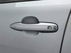 Toyota Frontlander 2.0L CVT Luxury - ფოტო 18