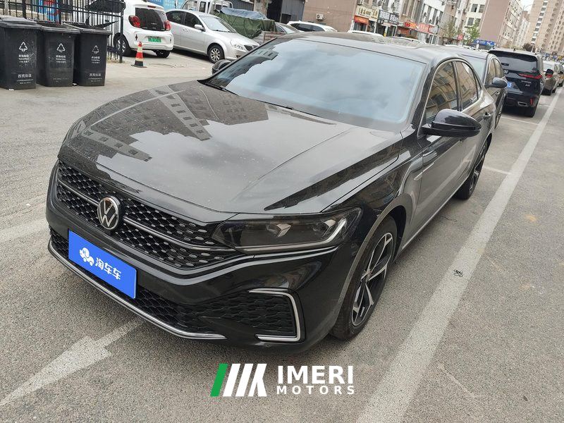Volkswagen Passat Facelift 330TSI Star Elite Edition