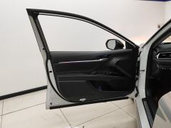 Toyota Camry 2.0S Stylish Edition - ფოტო 12