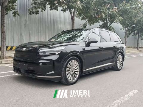 2025 Onvo L90 Ultra Six-Seater