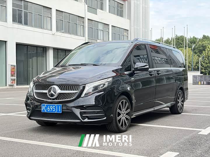 Mercedes-Benz V-Class V 260 L Long Wheelbase Luxury Edition