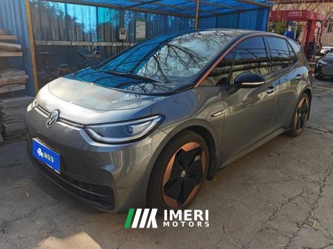 2021 Volkswagen ID.3 1st Edition ID. Edition - автомобиль из Китая