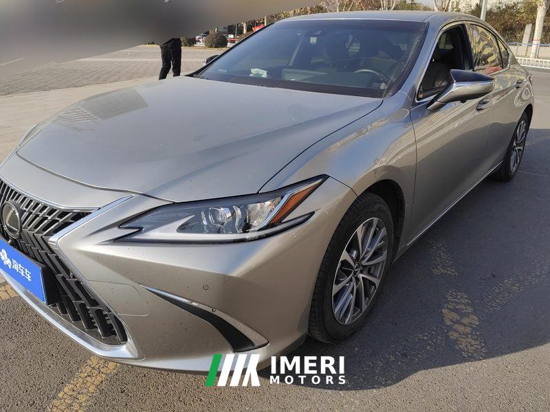 Lexus ES 200 Excellence Edition