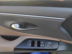 Lexus ES 200 Excellence Edition - ფოტო 13