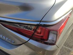 Lexus ES 200 Excellence Edition - ფოტო 5