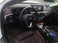 BMW 5 Series 530Li Luxury Edition Luxury Package - ფოტო 16