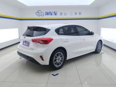 Ford Focus Hatchback EcoBoost 180 Automatic Fengchao Edition - ფოტო 2