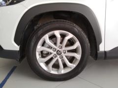 Toyota Frontlander 2.0L Elite Edition - photo 6