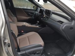 Lexus ES 200 Excellence Edition - ფოტო 16