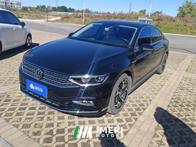 Volkswagen Magotan 2 Million Edition 330TSI Luxury Edition