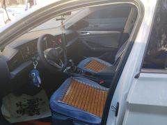 Volkswagen Jetta 200TSI Edition - ფოტო 14