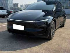 Tesla Model Y L Long Range All-Wheel Drive - ფოტო 3