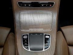 Mercedes-Benz E-Class Facelift E 300 L Luxury - ფოტო 18