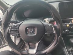 Honda Accord 260TURBO Luxury Edition - photo 18