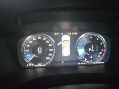 Volvo S60 B4 Intelligent Remote Luxury Edition - ფოტო 14