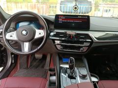 BMW 5 Series Facelift 525Li M Sport Package - фото 16