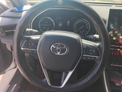 Toyota Avalon Dual-Engine 2.5L E-CVT Luxury Edition - ფოტო 18