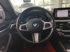 BMW 5 Series Facelift 525Li M Sport Package - фото 18