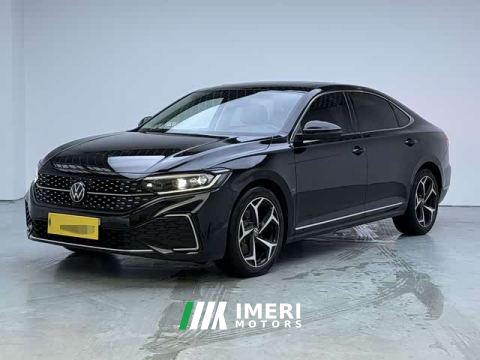 2025 Volkswagen Passat Outstanding Edition 380TSI Dragon Prestige