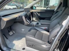 Tesla Model Y Rear-Wheel Drive - ფოტო 10