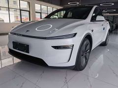 Tesla Model Y Rear-Wheel Drive - ფოტო 1