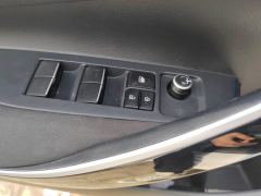 Toyota Corolla Dual-Engine 1.8L Elite Edition - фото 13