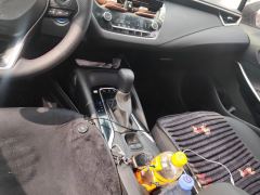 Toyota Corolla Dual-Engine 1.8L Elite Edition - фото 19