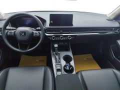 Honda Civic 240TURBO CVT Dynamic Edition - ფოტო 16